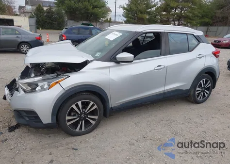 2018 Nissan Kicks Sv из США, поврежденный, VIN 3N1CP5CU0JL545353